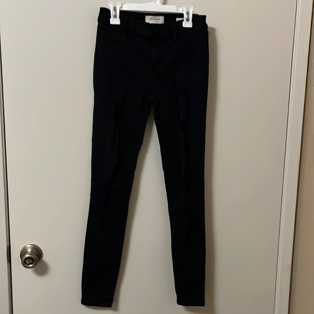 Black ripped jeggings size 25
